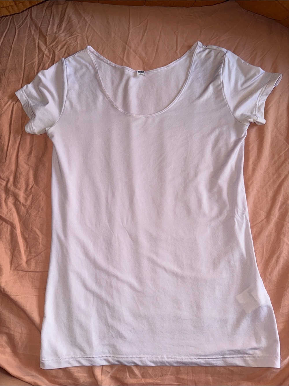 *BOGO* Uniqlo Lilac Airism Scoop Neck Short Sleeve Tee